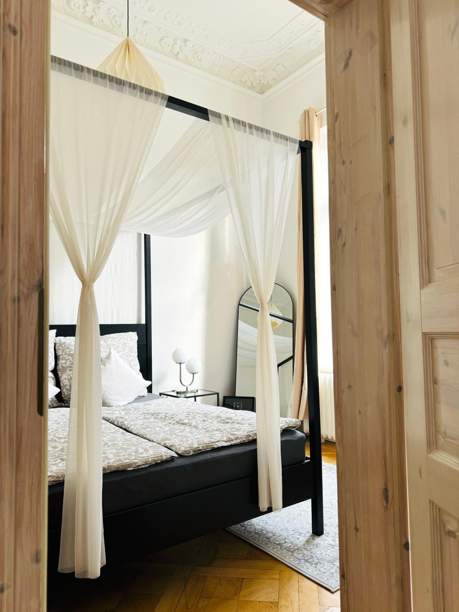 Superhosts Zentrum - Parkplatz - Badewanne - Netflix - Kaffee BRE 외부 사진