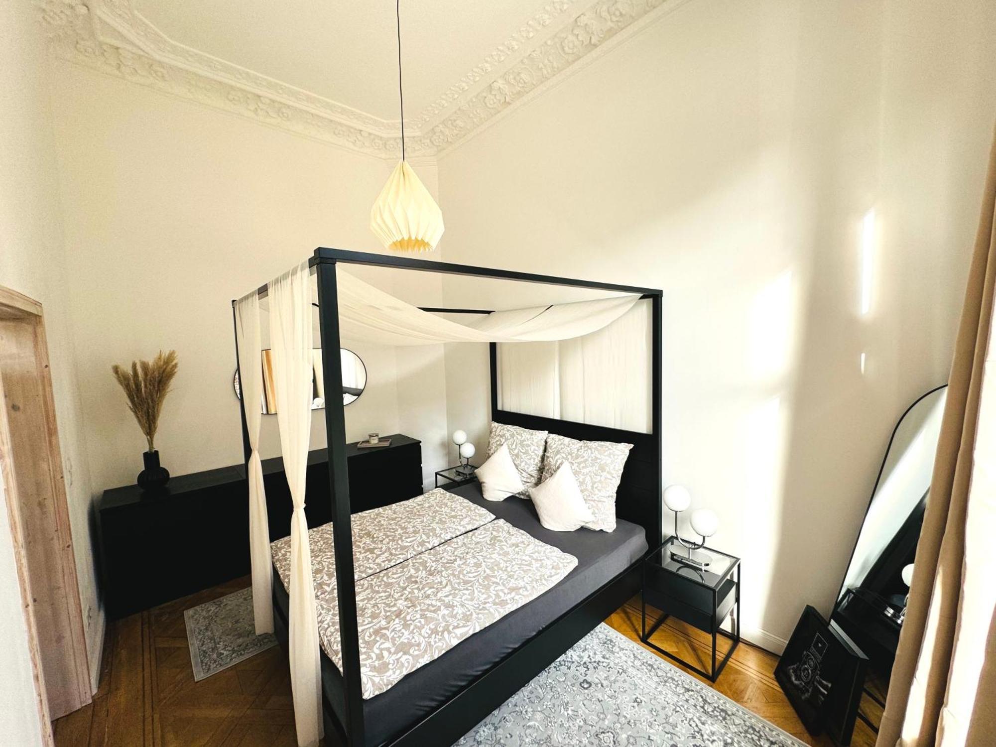 Superhosts Zentrum - Parkplatz - Badewanne - Netflix - Kaffee BRE 외부 사진